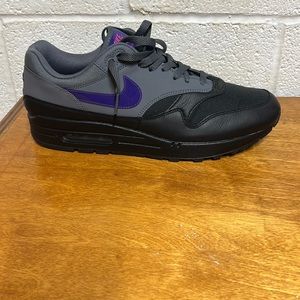 Nike Air Max Men’s 10.5